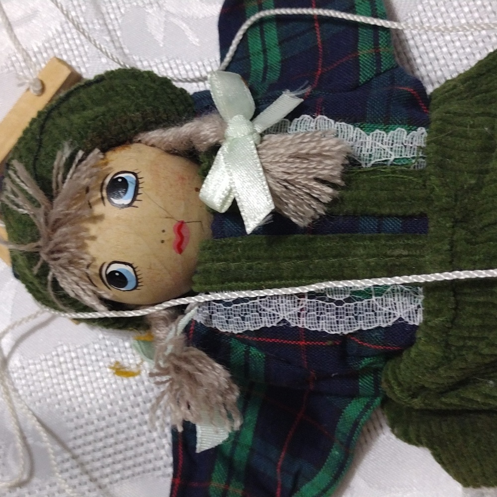 Marionette Puppet - Picture 2 of 4